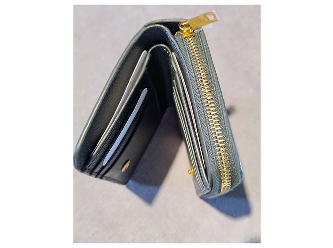 Cartera Saint Laurent de cuero verde con logo dorado - vista 6
