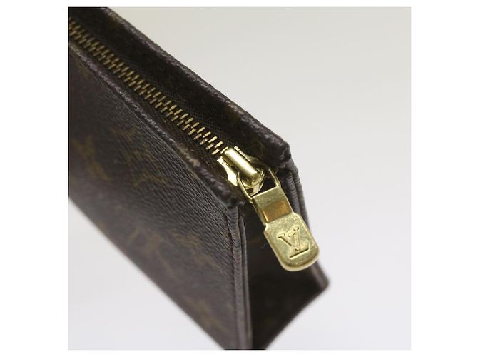 LOUIS VUITTON Monogram Poche Toilette 15 Pouch M47546 LV Auth am5877 Monogramma - vista 13
