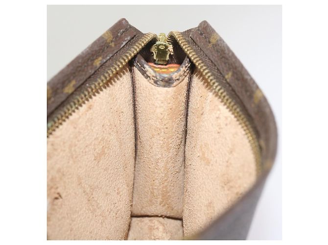 LOUIS VUITTON Monogram Poche Toilette 15 Pouch M47546 LV Auth am5877 Monogramma - vista 16