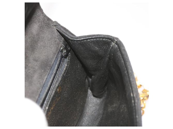 Borsa a spalla CHANEL Chain Gripoix in suede nero CC Auth hk1073 - vista 19