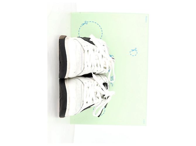 Off White Baskets à lacets Off-White Out of Office en cuir blanc - vue 18
