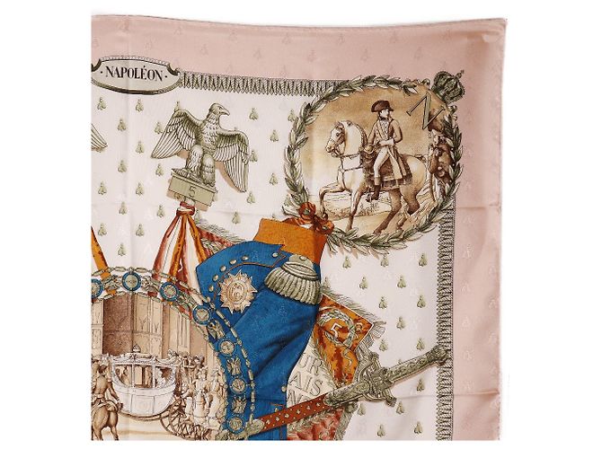 Bufanda de seda Hermès Napoleón Rosa - vista 3