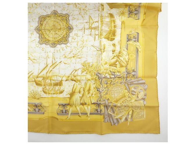 Lenço de seda Hermès Carré 90 Ouro Dourado Metálico - vista 5