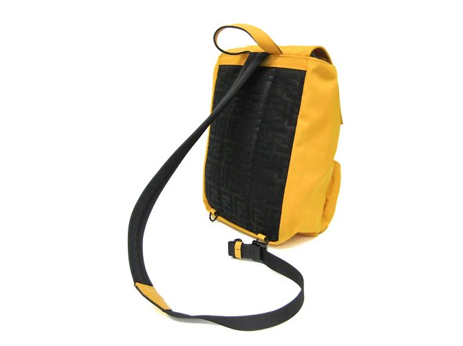 Zaino/Borsa a Tracolla in Nylon Fendi Fendines 7VZ067 - vista 2
