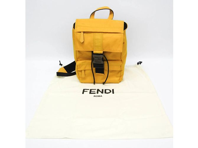 Zaino/Borsa a Tracolla in Nylon Fendi Fendines 7VZ067 - vista 4