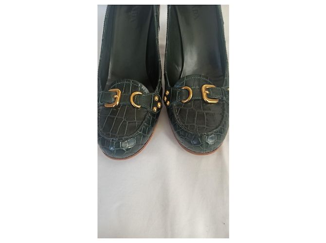 Prada Pumps aus Krokodilleder Olivgrün 9 cm Absatz - Ansicht 5