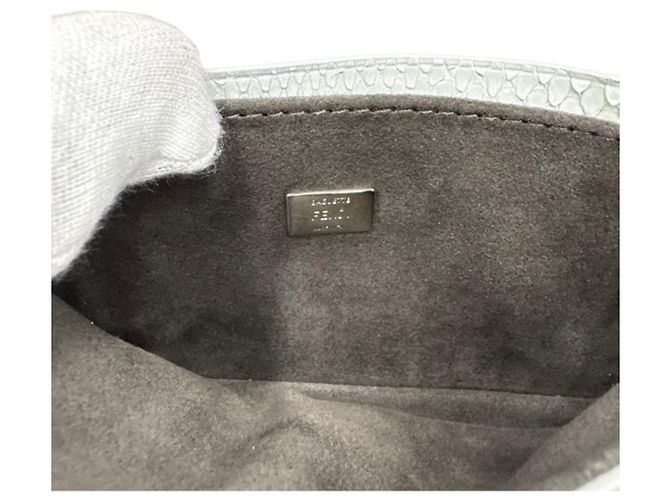 Fendi Micro-Baguette aus Python und Pelz Eggshell Aus weiß - Ansicht 14