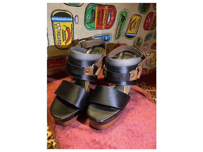 Marni Platform Heels Brown Leather Ankle Strap - view 5