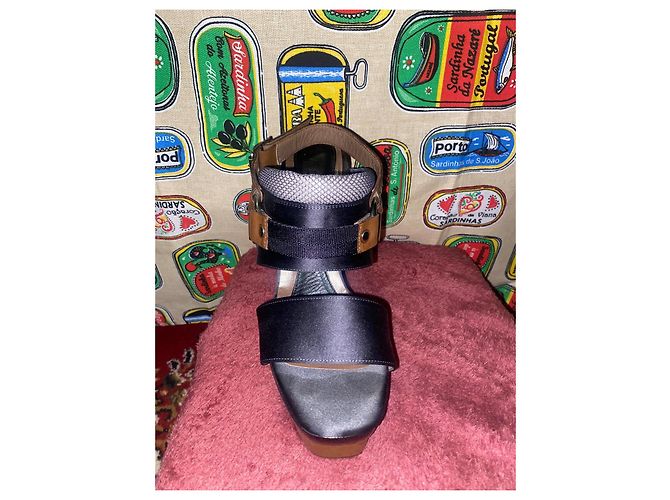 Marni Platform Heels Brown Leather Ankle Strap - view 6