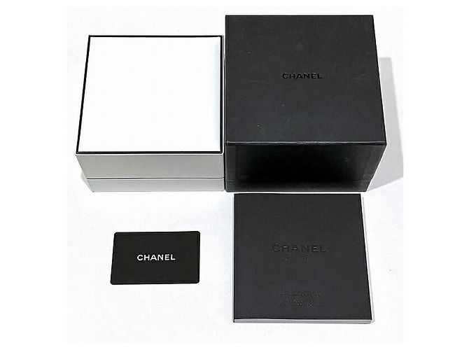Chanel J12 Wanted H7418 Automatic Watch Black - view 8
