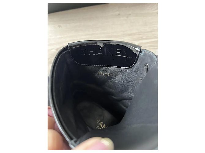 Botas Chanel de piel negra Negro - vista 3