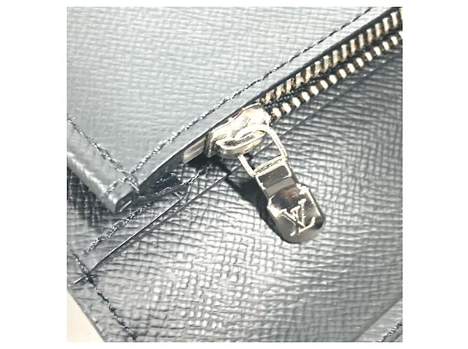 Cartera Larga Brazza Epi Louis Vuitton Negro - vista 11