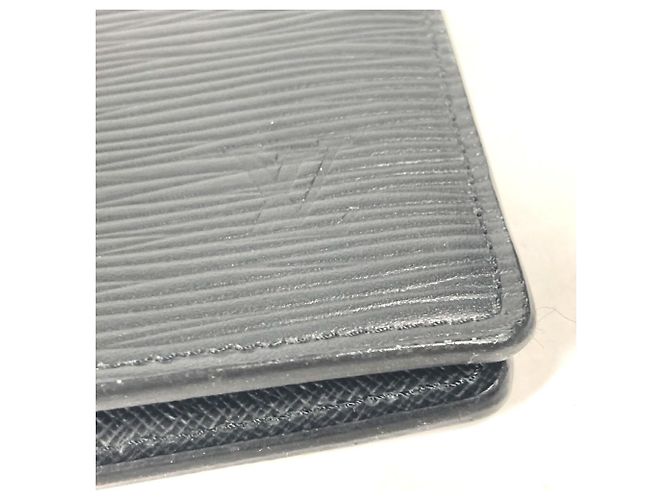 Cartera Larga Brazza Epi Louis Vuitton Negro - vista 6