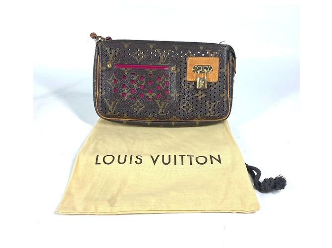 Pochette Monogram Fucsia di Louis Vuitton Fuschia - vista 3
