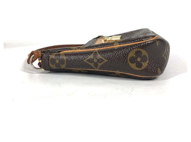 Pochette Monogram Fucsia di Louis Vuitton Fuschia - vista 5