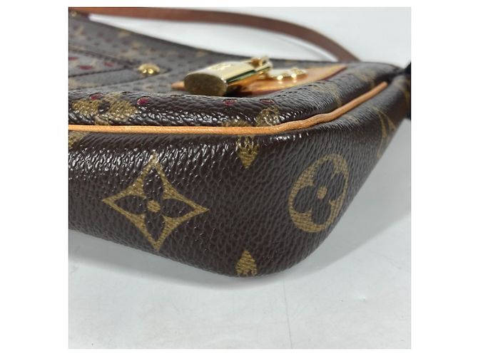 Pochette Monogram Fucsia di Louis Vuitton Fuschia - vista 7