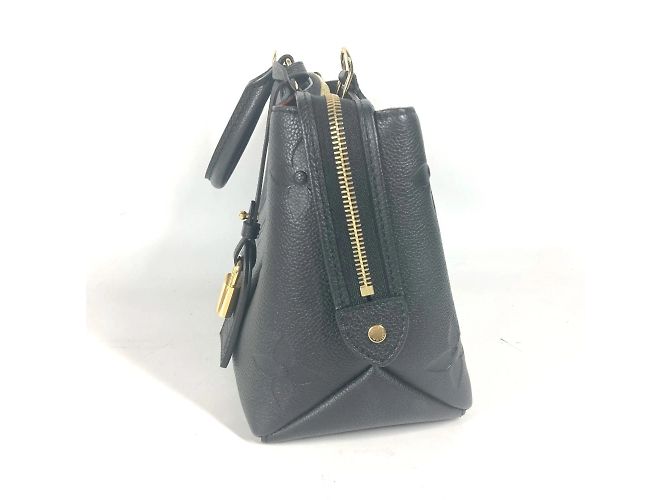 Borsa Tote Petit Palais PM in Monogram Empreinte di Louis Vuitton Nero - vista 3