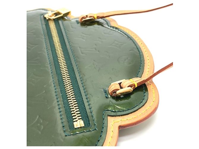 Pochette Frog Comte de Fay in Monogram Vernis Louis Vuitton Verde - vista 6