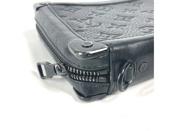 Clutch Soft Trunk Monogram Louis Vuitton Nero - vista 10