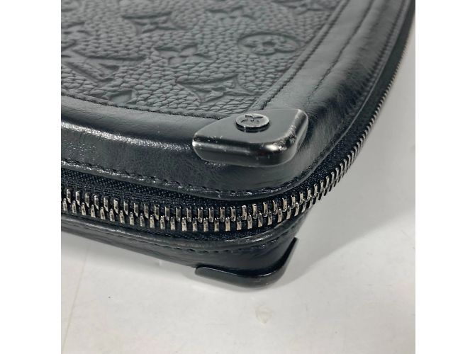 Clutch Soft Trunk Monogram Louis Vuitton Nero - vista 11