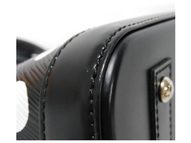 Bolsa Louis Vuitton Alma BB M21699 Preto - vista 16