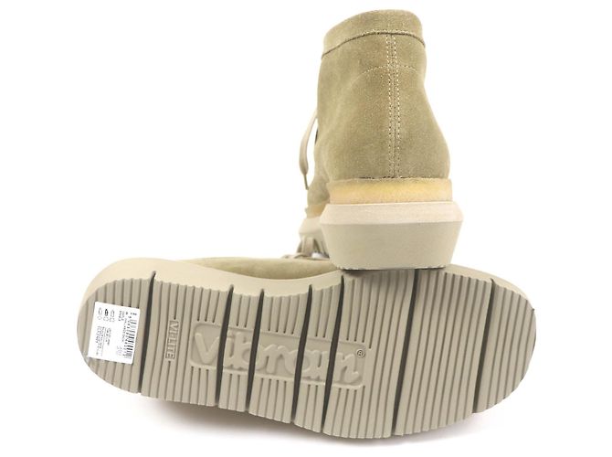 Autre Marque Bottes en suède sacai Clarks Hybrid Wallabee 6.5 Beige - vue 5