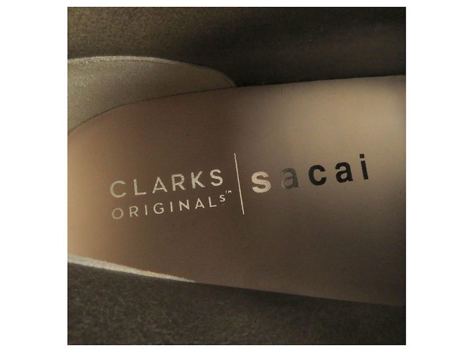 Autre Marque Bottes en suède sacai Clarks Hybrid Wallabee 6.5 Beige - vue 7