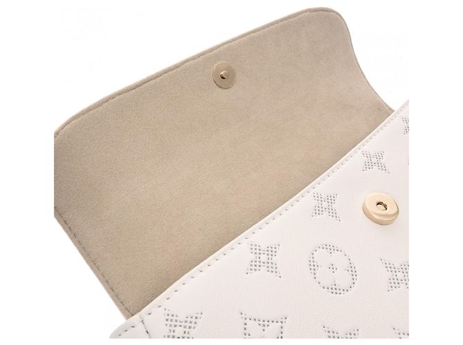 Portafoglio Louis Vuitton Monogram con catena Ivy Bianca Bianco - vista 10