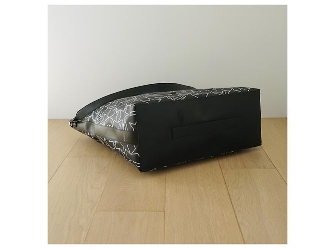 Givenchy Weekender Tasche Sternenprint schwarz weiß Leder - Ansicht 12