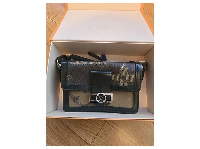 Borsa a Cintura Dauphine Louis Vuitton Monogramma - vista 2