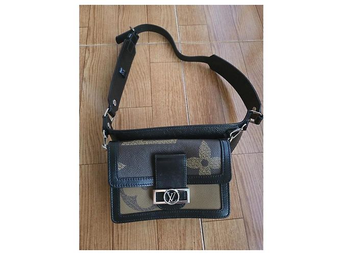 Borsa a Cintura Dauphine Louis Vuitton Monogramma - vista 8