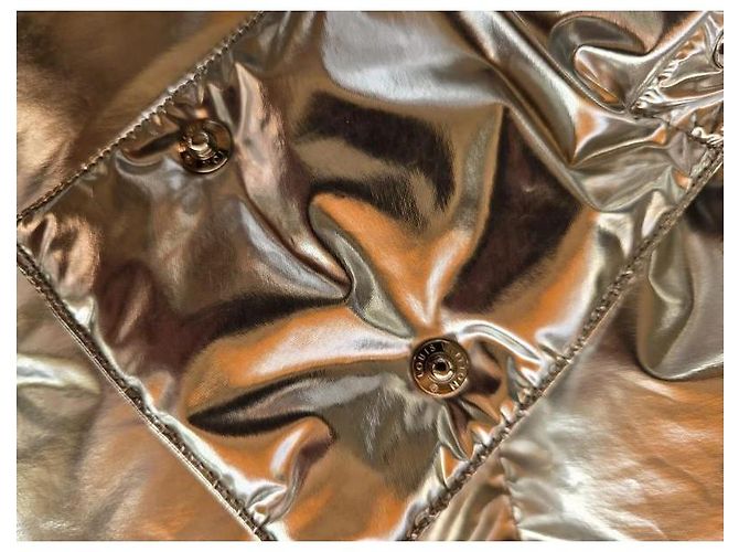 Jaqueta acolchoada metálica Louis Vuitton com penas de ganso Prata - vista 7