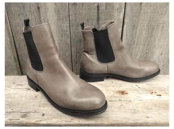 Botines Paraboot de piel taupe Gris pardo - vista 2