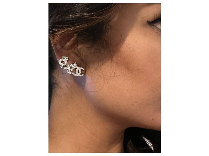 Coco Crush Orecchini Chanel argentati in acciaio Argento - vista 6