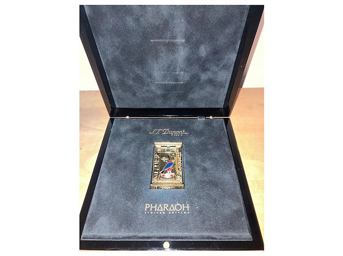 St Dupont Pharaoh Ligne 2 Lighter Gold Plated Golden - view 11