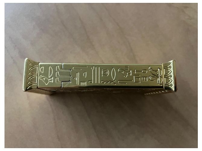 St Dupont Pharaoh Ligne 2 Lighter Gold Plated Golden - view 9