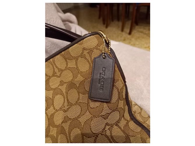 Borsa a spalla Coach in pelle cioccolato - vista 3