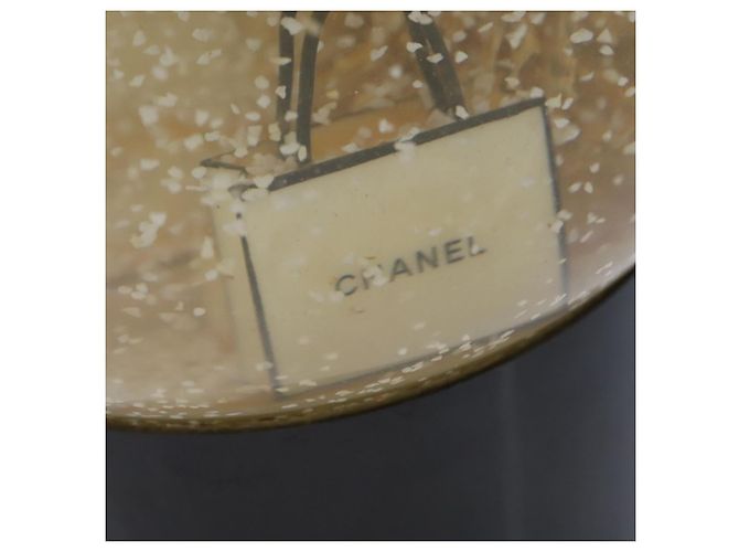 CHANEL Christmas Tree Shopper Snow Globe VIP Only Clear Yellow CC Auth 102238 - view 9