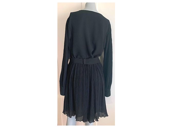 Schwarzes Kleid aus Polyester von See by Chloé - Ansicht 4