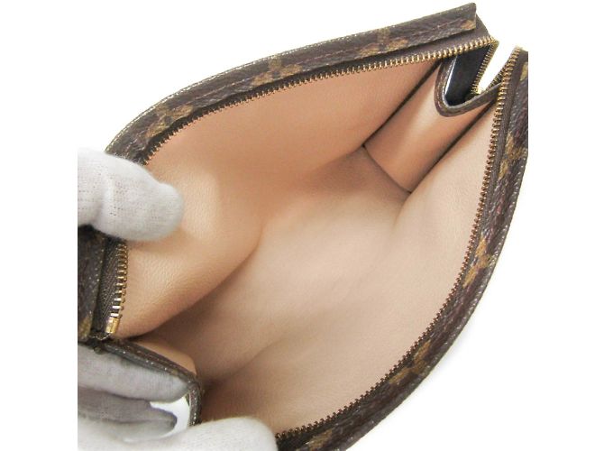 Pochette Toilette 19 Monogramma Louis Vuitton - vista 3