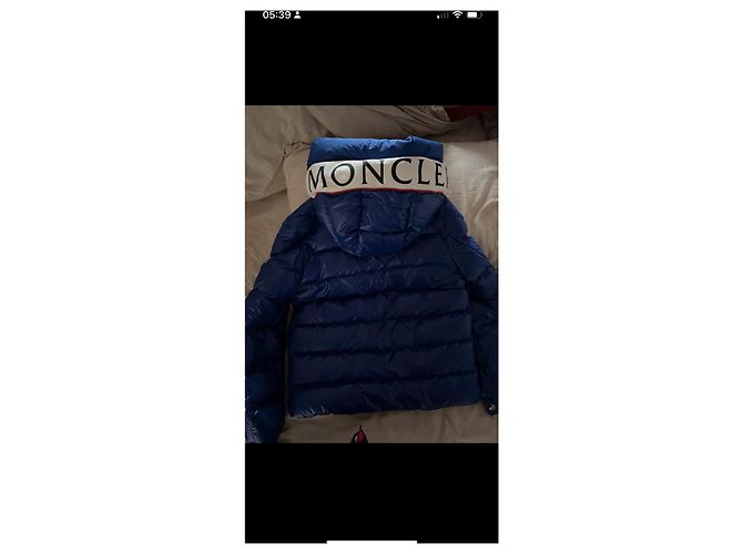 Moncler Mädchen Mantel hellblau aus Nylon - Ansicht 16