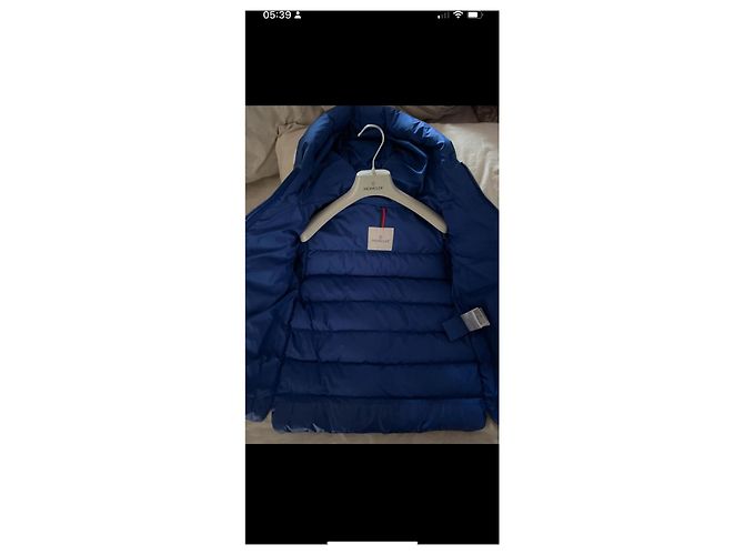 Moncler Mädchen Mantel hellblau aus Nylon - Ansicht 17