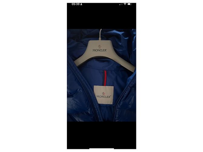 Moncler Mädchen Mantel hellblau aus Nylon - Ansicht 9