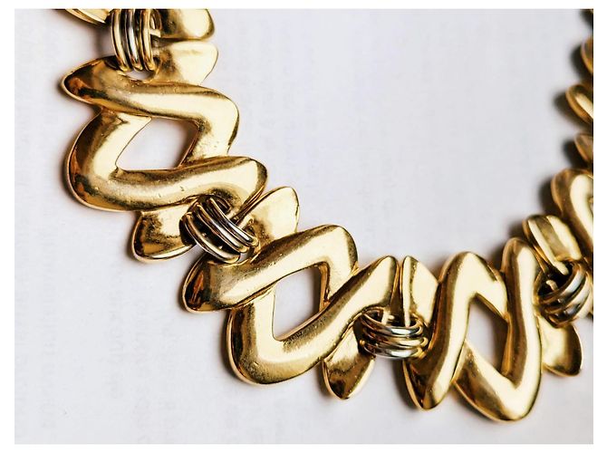 Colar Gargantilha Christian Dior em Metal Dourado - vista 9