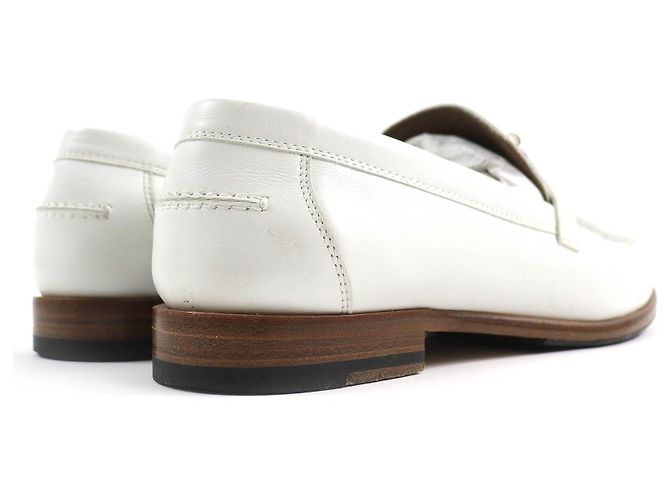 Hermès Mocassins en cuir à boucle Hermes Kelly blancs - vue 7