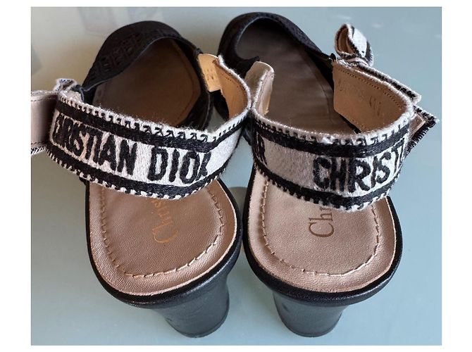 Sandali con tacco e fiocco Christian Dior - vista 9
