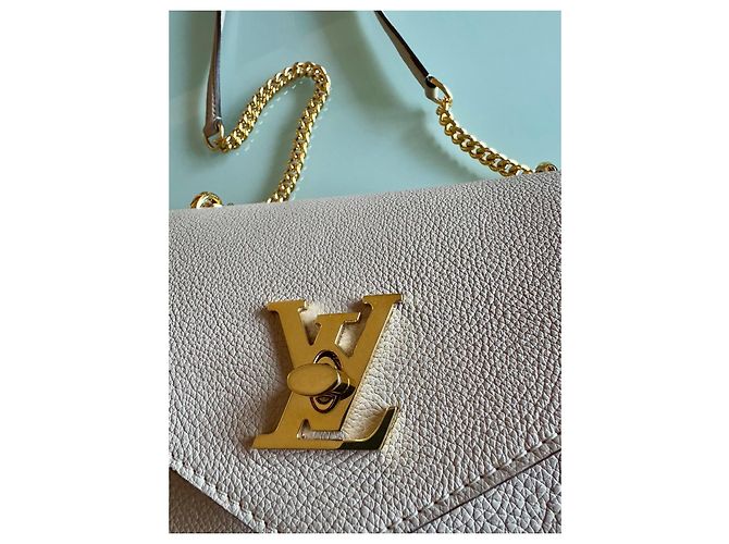 Borsa Louis Vuitton Mylockme BB Rosa Beige Pelle - vista 5