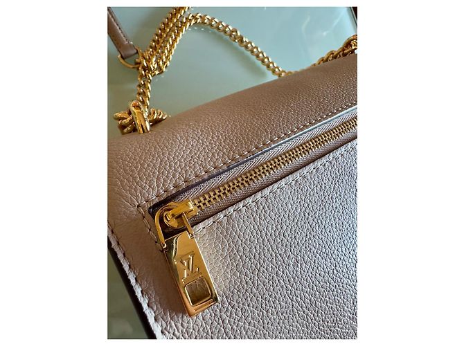 Borsa Louis Vuitton Mylockme BB Rosa Beige Pelle - vista 9
