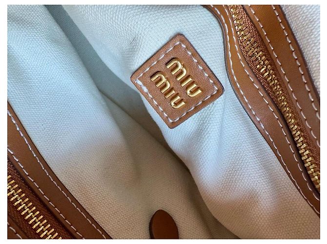 Borsa a mano Miu Miu Brandy Beige e Marrone Scuro Pelle - vista 6