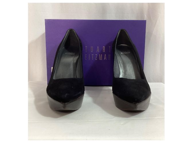 Escarpins à plateforme Stuart Weitzman en daim noir - vue 16